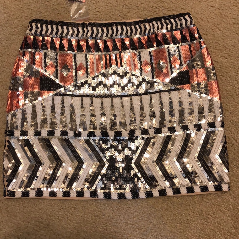 Endless Rose sequin mini skirt elastic rose gold